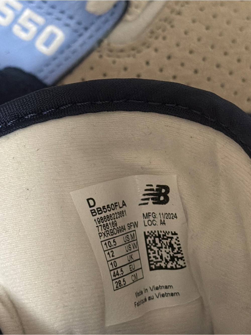 New Balance 550 Sneakers in Navy, Light Blue & Gray Men’s size 10.5 *NEW* - Picture 12 of 12